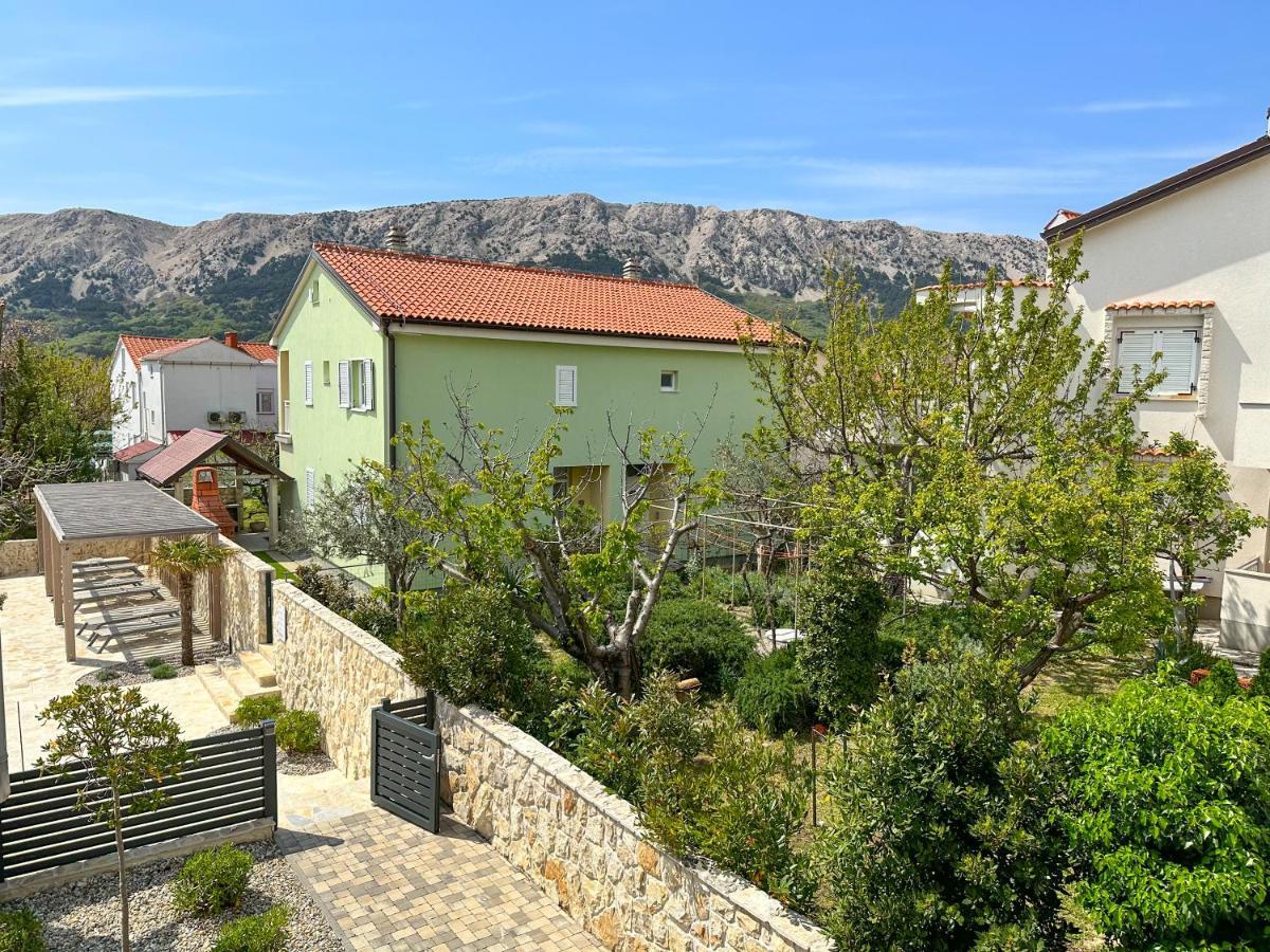 Apartment Baska Mit Poolarea - Krk, Kroatien Екстериор снимка