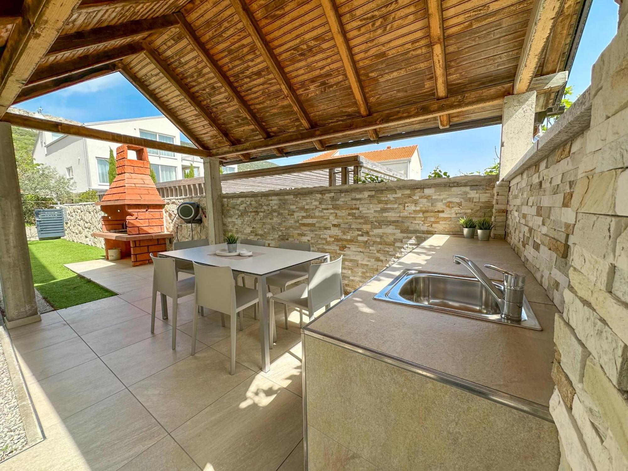 Apartment Baska Mit Poolarea - Krk, Kroatien Екстериор снимка